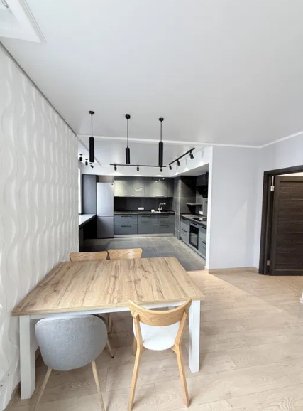 продажа трехкомнатной квартиры номер A-173978 в Киевском районе, фото номер 11
